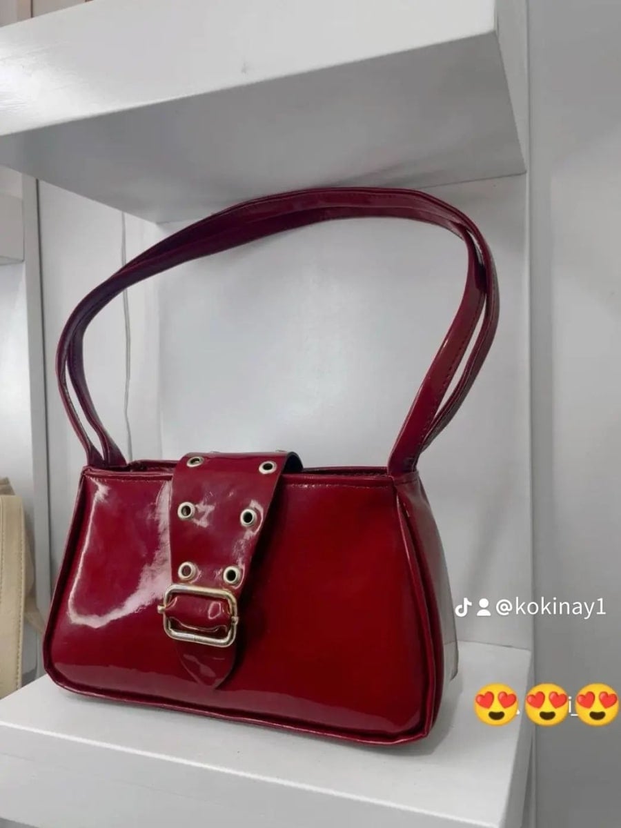 Elegant Leather Handbag